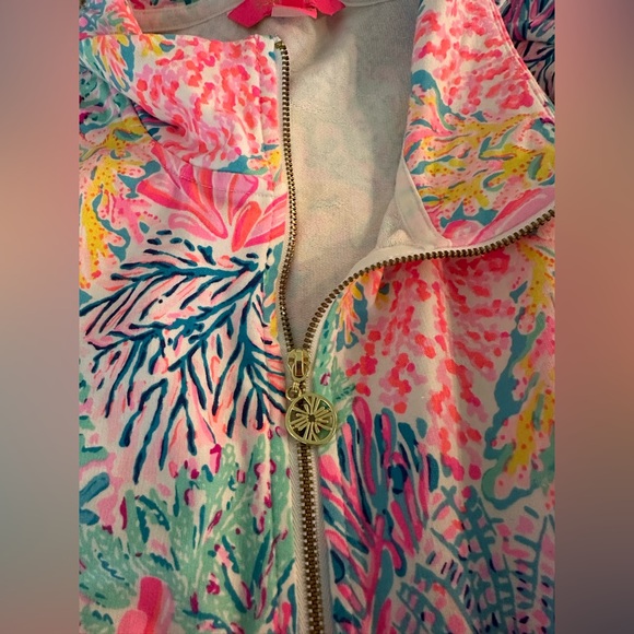 Lilly Pulitzer Leona zip up top size xxl - Picture 4 of 6